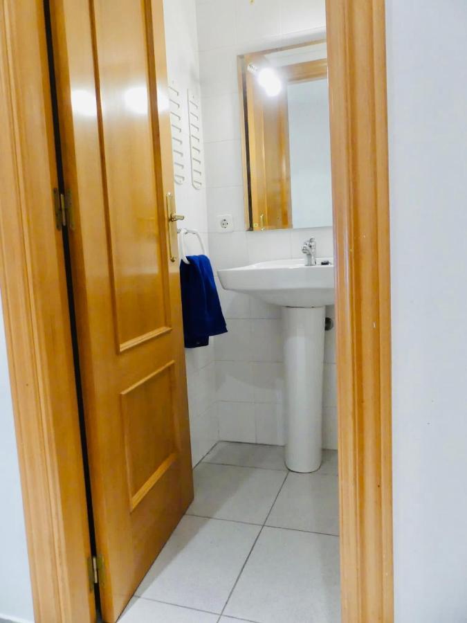Confortable Pis En Ple Centre De Vic Aptgarbi Bagian luar foto